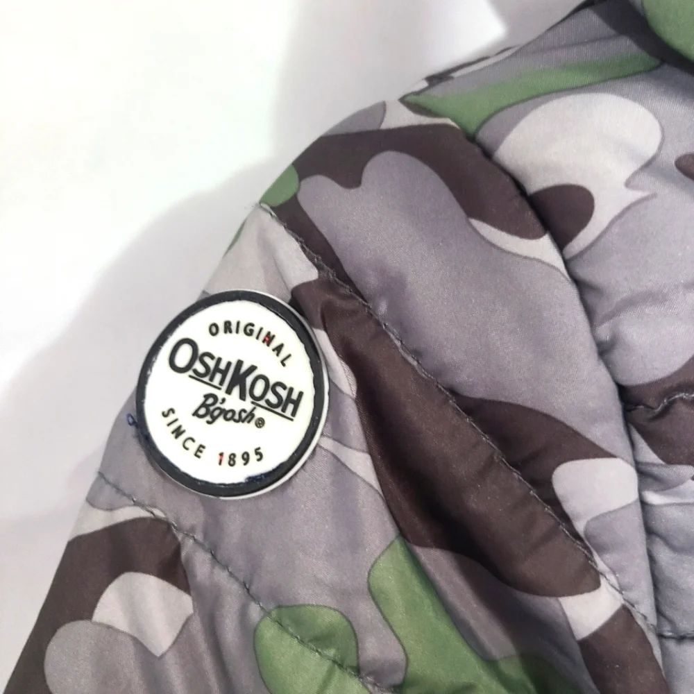 OshKosh B'gosh Boys‎ Size 12M Camo Style Jacket